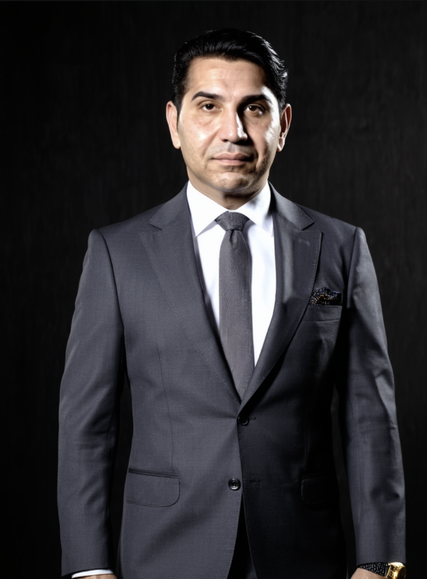 Fred Khalilian leading a strategic session